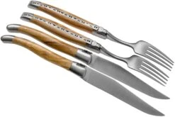 Laguiole En Aubrac CCF99OLIHL 4-teiliges Besteckset Olivenholz 9 Laguiole En Aubrac CCF99OLIHL 4-teiliges Besteckset Olivenholz -Victorinox Verkäufe AUCCF99OLIHL 03 laguiole en aubrac