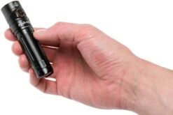 Fenix E30R Aufladbare EDC-Taschenlampe, 1600 Lumen -Victorinox Verkäufe FEE30R 07 fenix