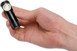 Fenix LD15R Aufladbare Taschenlampe 13 Fenix LD15R Aufladbare Taschenlampe -Victorinox Verkäufe FELD15R 06 fenix feld15r 06