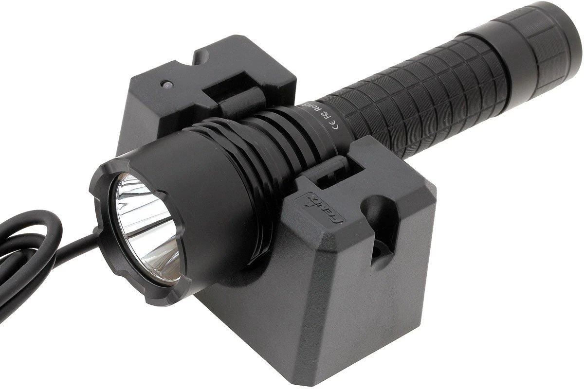 Fenix RC20 Aufladbare LED Taschenlampe 7 Fenix RC20 Aufladbare LED Taschenlampe – Bild 5