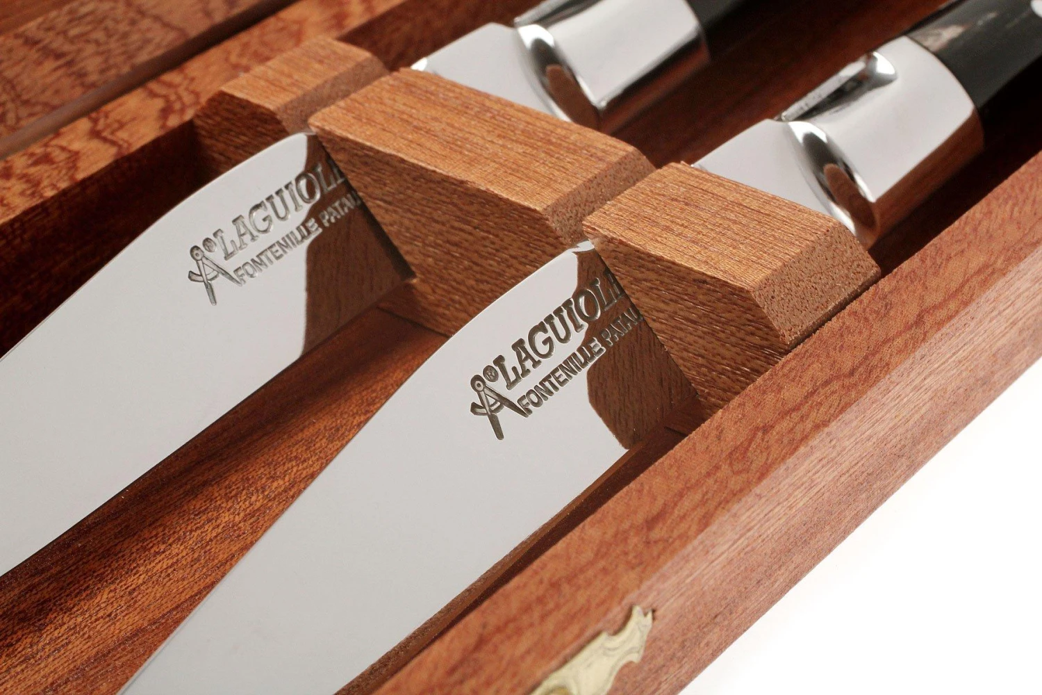 Fontenille Pataud 2-tlg. Steakmesserset Büffelhorn 4 Fontenille Pataud 2-tlg. Steakmesserset Büffelhorn – Bild 2