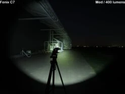 Fenix C7 Wiederaufladbare Taschenlampe, 3000 Lumen 19 Fenix C7 Wiederaufladbare Taschenlampe, 3000 Lumen -Victorinox Verkäufe FenixC709