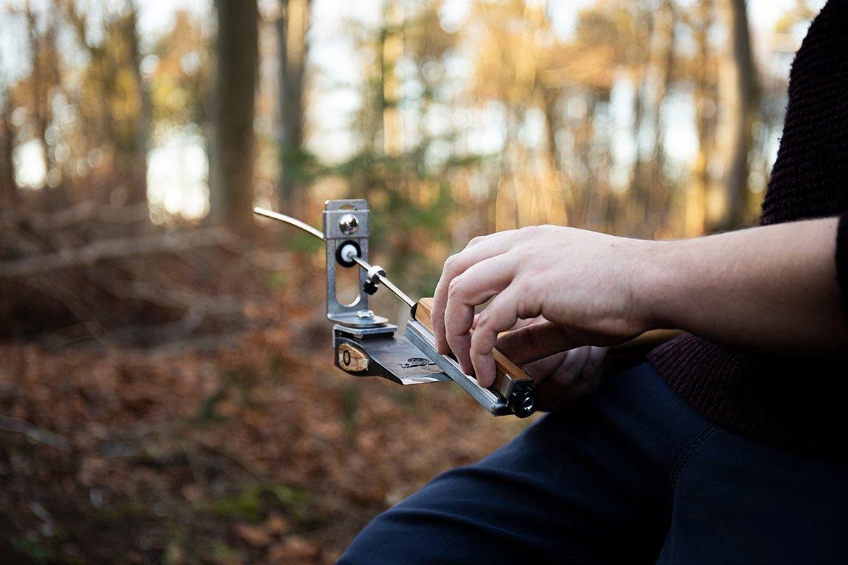 KME Axe Sharpener Kit, Schleifsystem Für Äxte 12 KME Axe Sharpener Kit, Schleifsystem Für Äxte – Bild 10