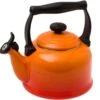 Le Creuset Tradition Wasserkessel 2,1 L, Orange 2 Le Creuset Tradition Wasserkessel 2,1 L, Orange -Victorinox Verkäufe LC92000800090000 01 le creuset lc92000800090000 01