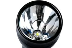 Maglite ML300L MagLed Taschenlampe 3-D Cell, Schwarz