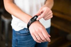 Peak Design Cuff Handschlaufe Schwarz, CF-BL-3 -Victorinox Verkäufe PD155CFBL3 06 peak design