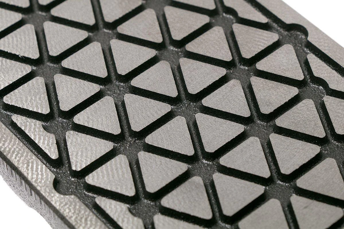 Shapton Naoru Cast Iron Lapping System, Gusseiserner Abflachstein, 0510 5 Shapton Naoru Cast Iron Lapping System, Gusseiserner Abflachstein, 0510 – Bild 3