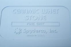 Spyderco 302 Keramik-Schleifsteine, Fein -Victorinox Verkäufe SP302F 03 spyderco keramische slijpsteen fijn sp302f d3